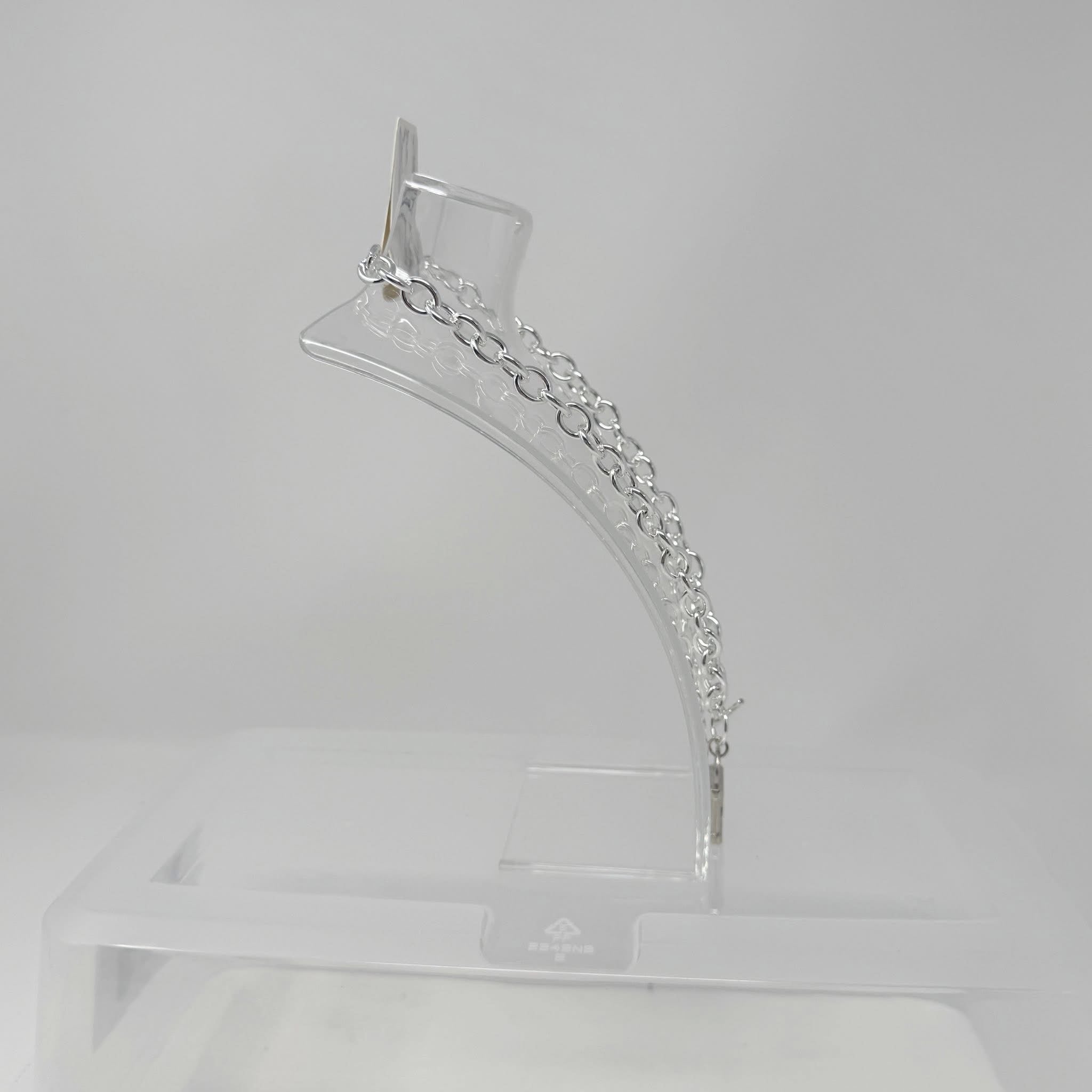 The Lock-It Necklace