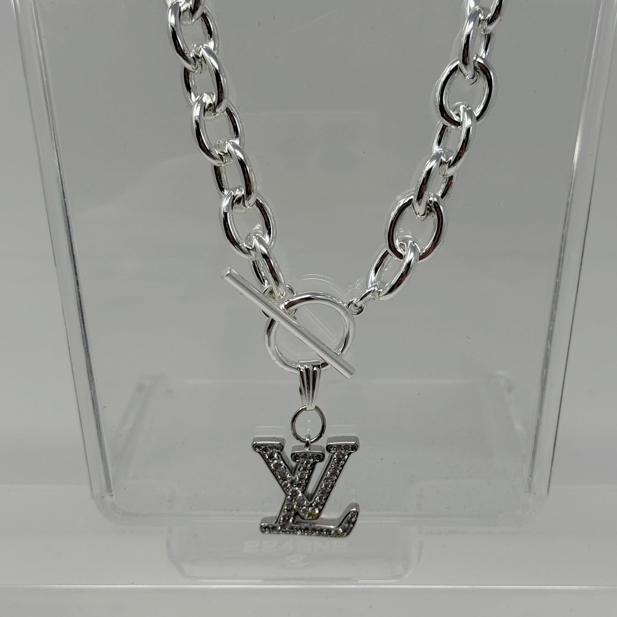 The Lit-Up Necklace