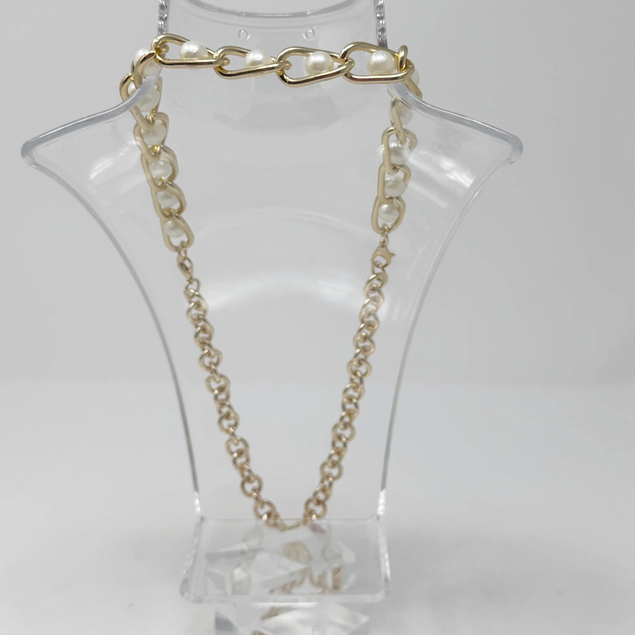 The Christa Necklace