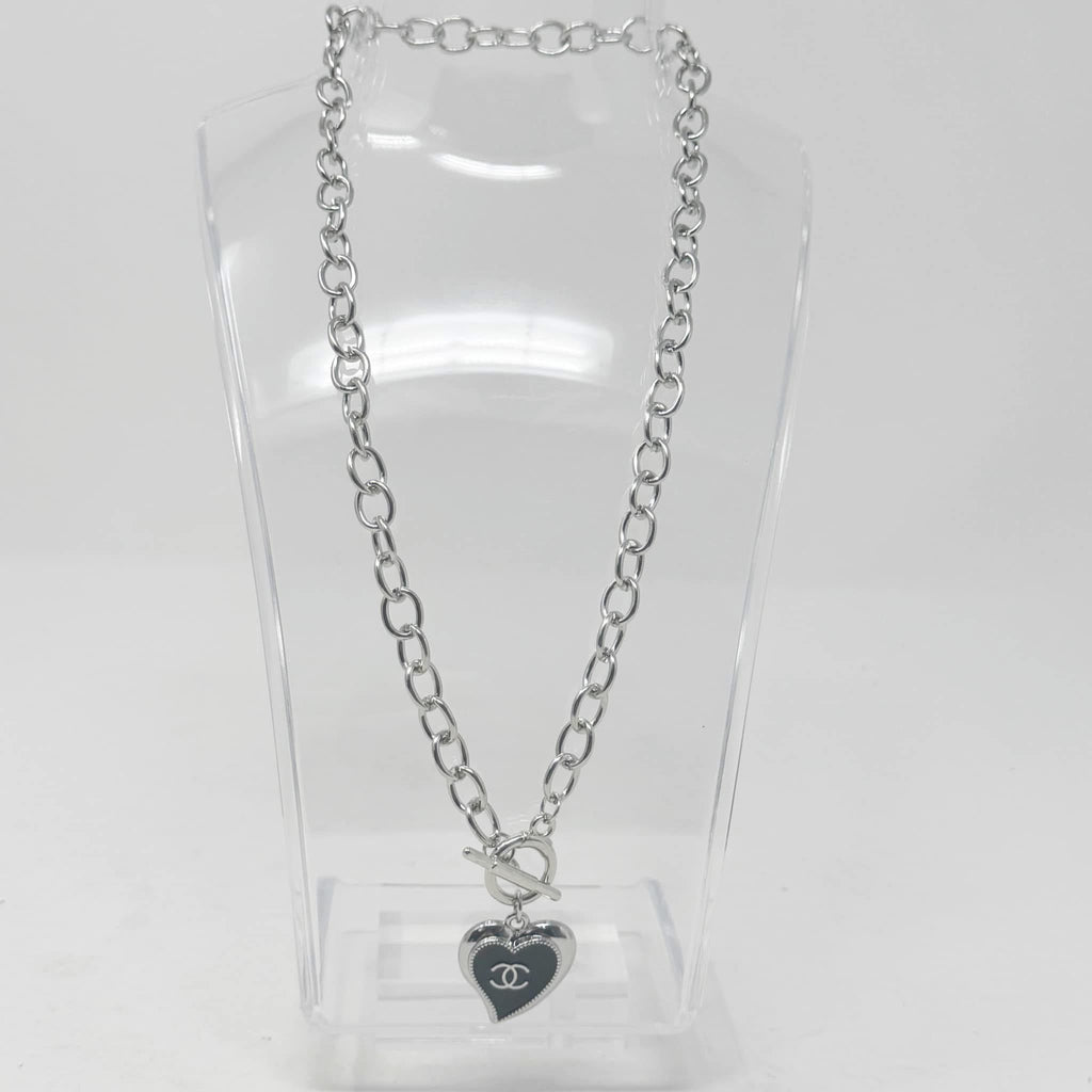 The Cresley Necklace