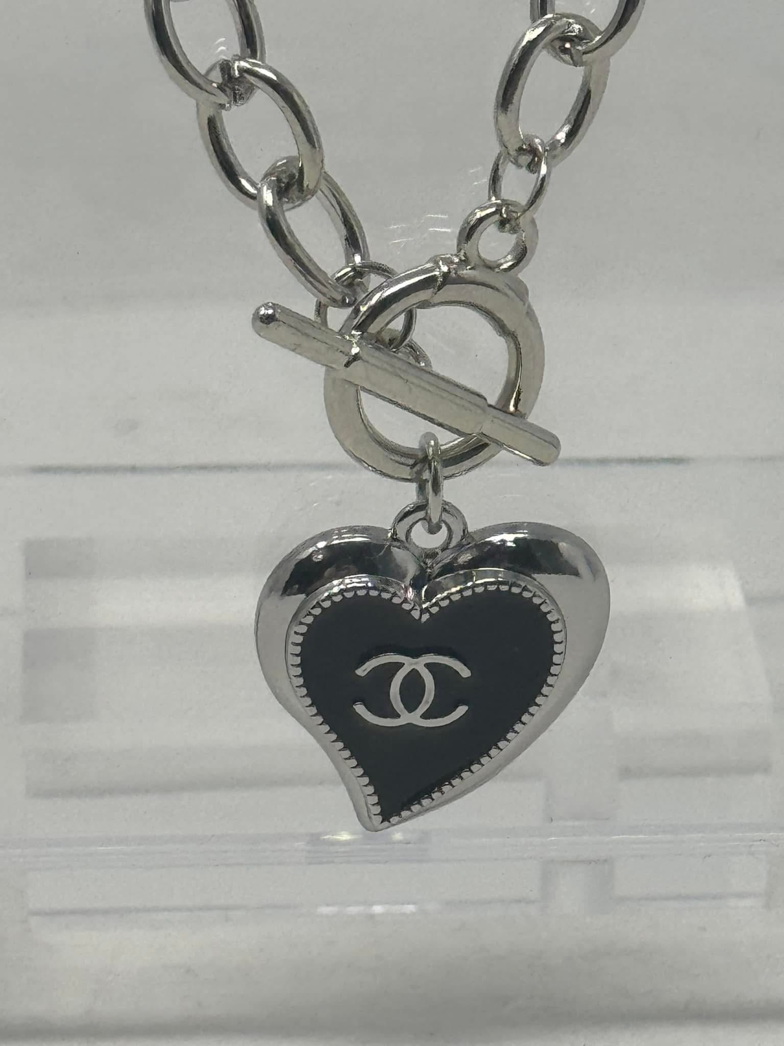 The Cresley Necklace