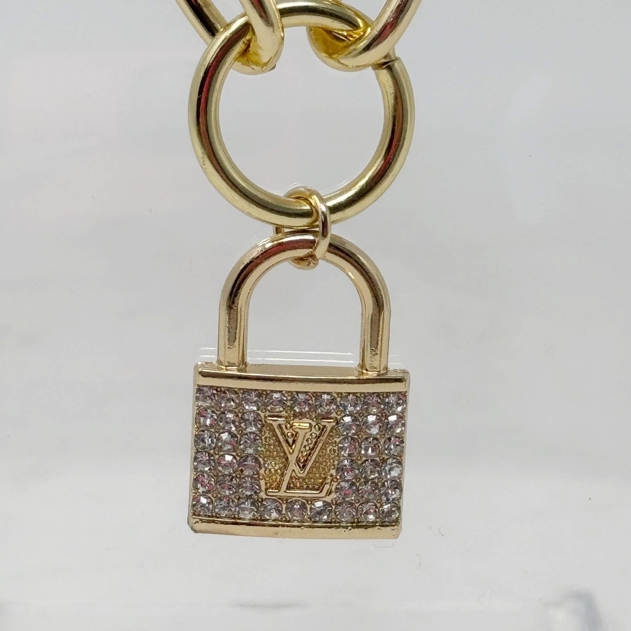 The Lochlin Necklace
