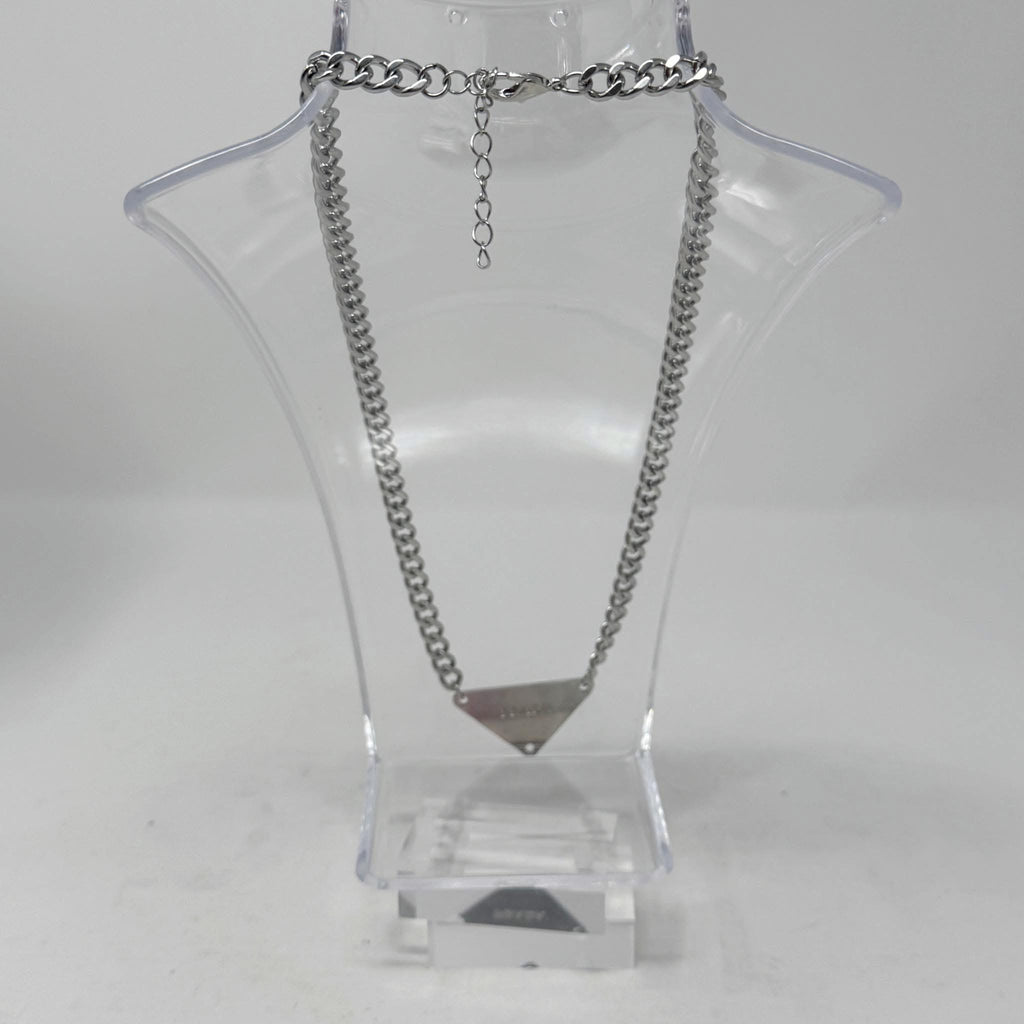 The Poppi Necklace