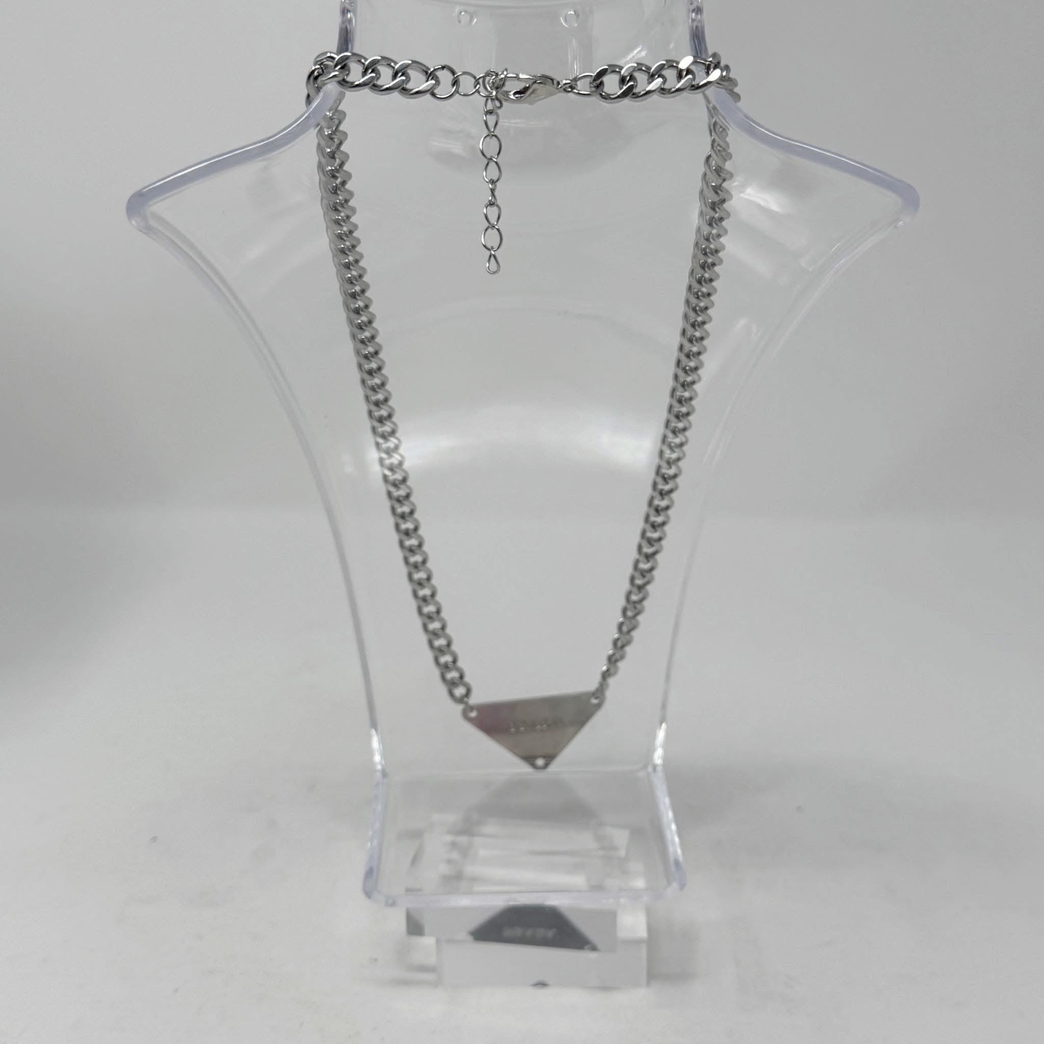 The Poppi Necklace