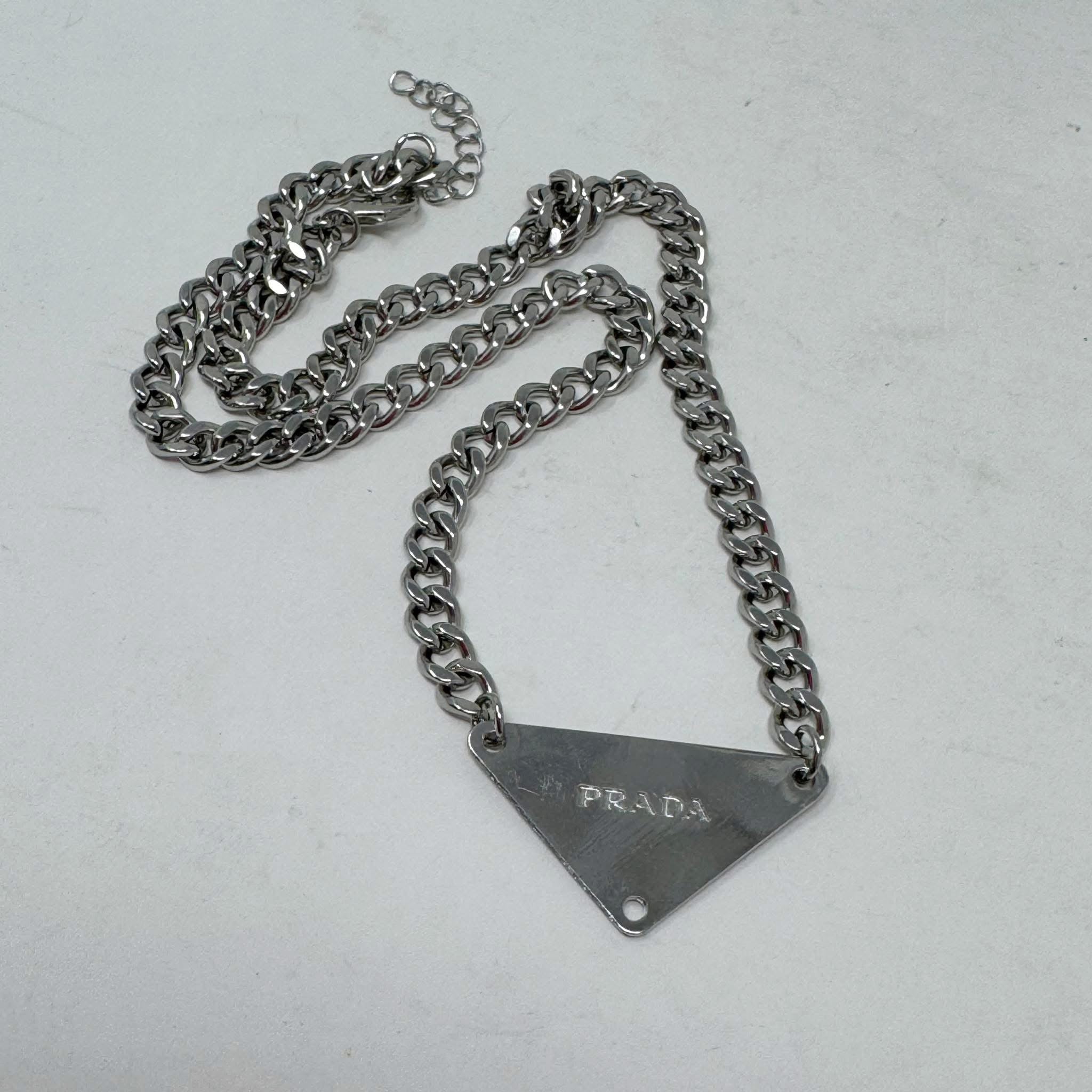 The Poppi Necklace