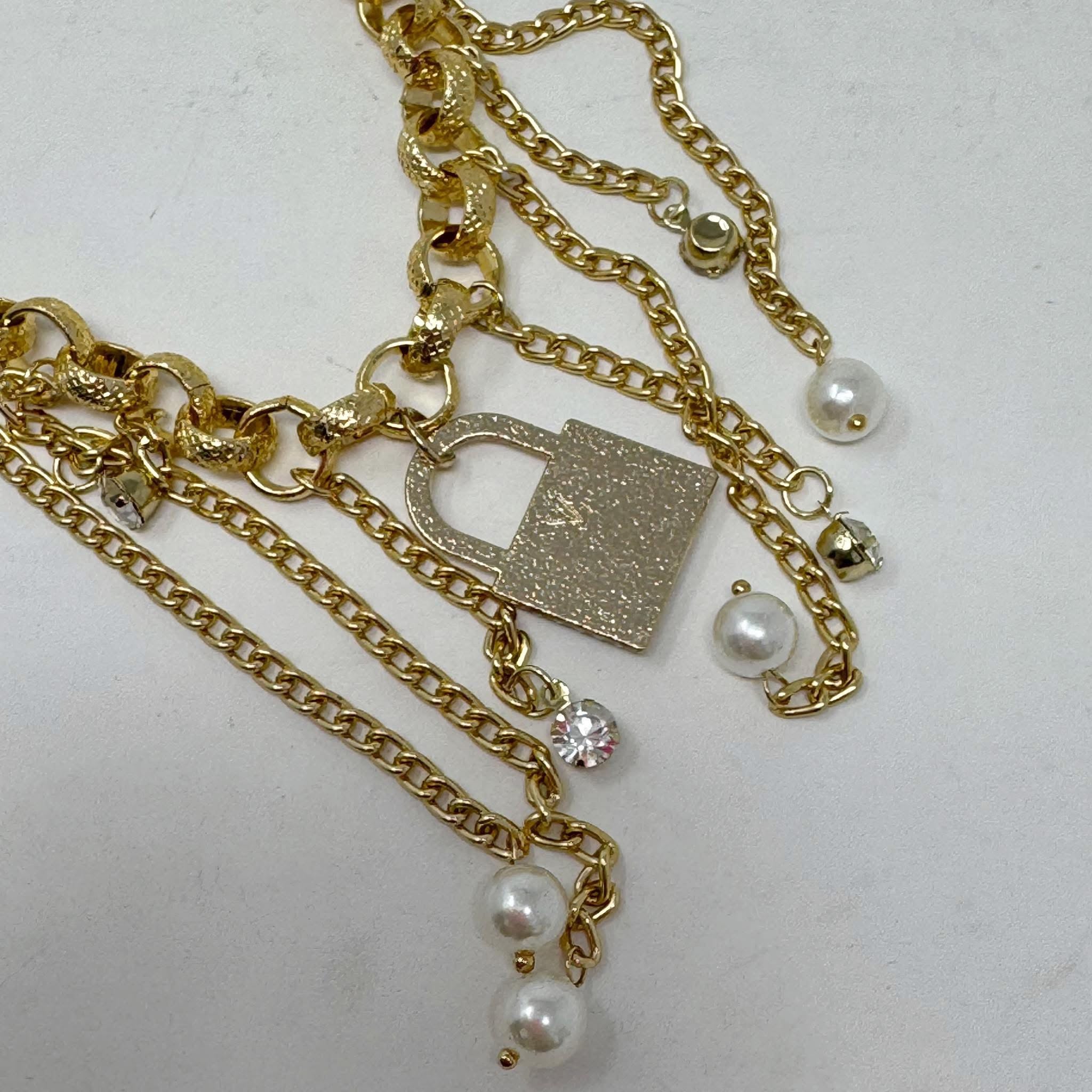 The Leslie Necklace