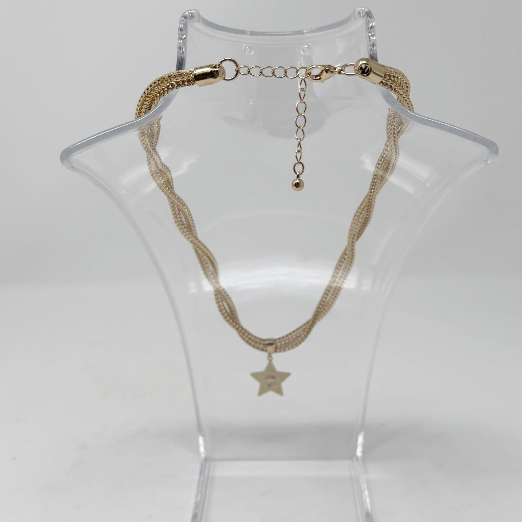 The Carrie Necklace
