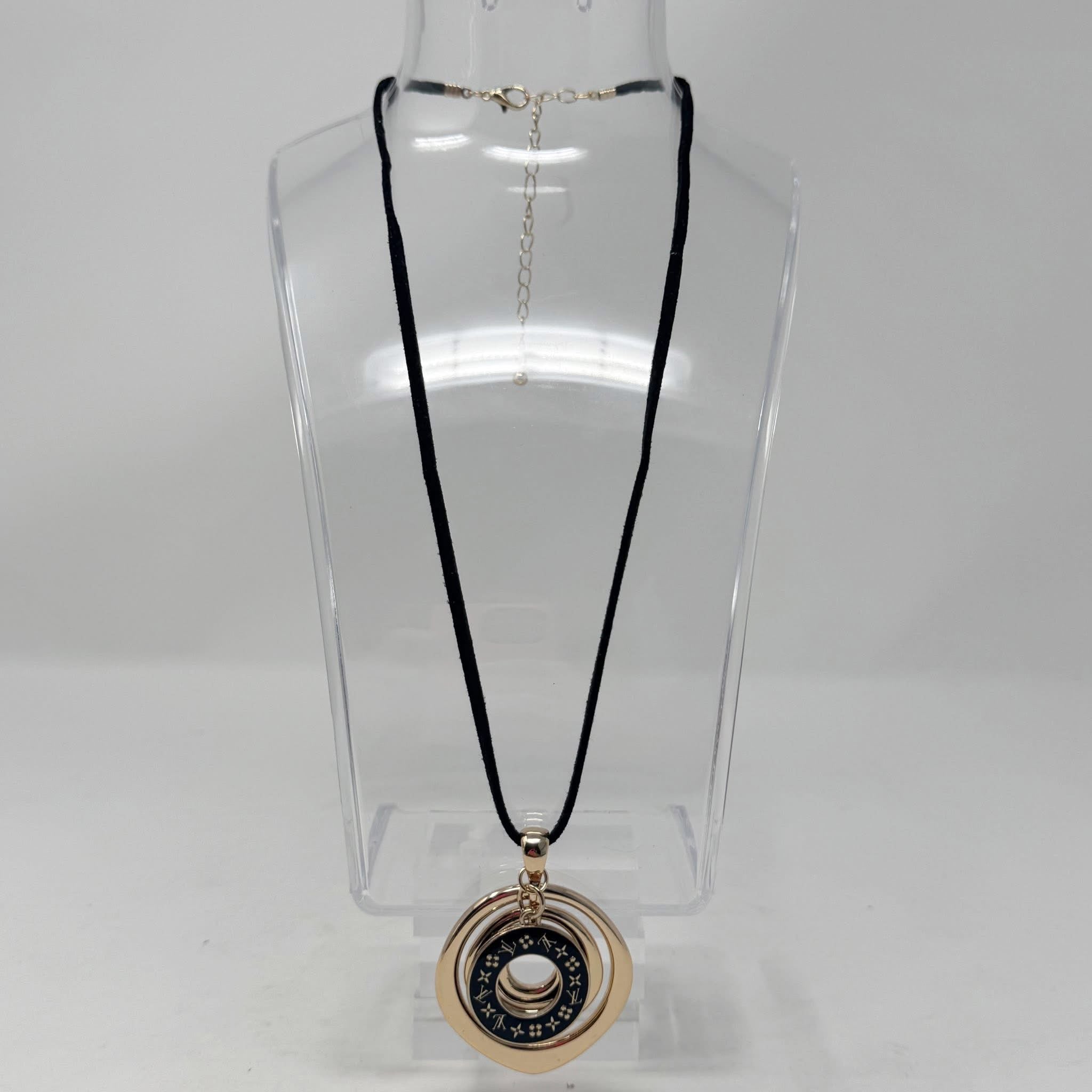 The Leonora Necklace